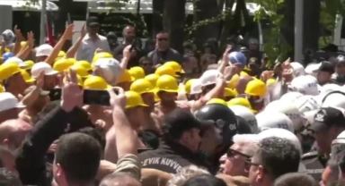 Ankara'da Bakanlığa yürümek isteyen maden işçilerine polis müdahalesi