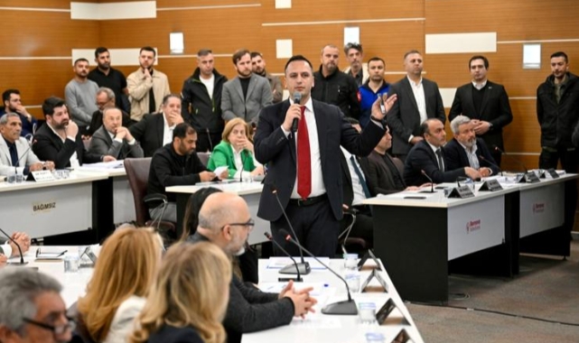 Bornova’da hizmet yılı: 2025 Faaliyet Raporu meclisten geçti