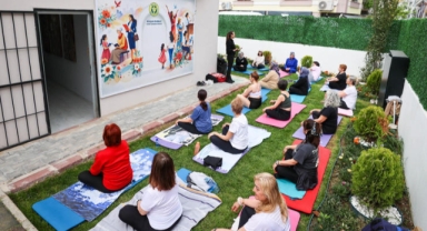 Bucalı kadınlar yoga ile güçleniyor