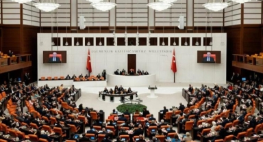 Gazze için hazırlanan tezkere TBMM'de kabul edildi