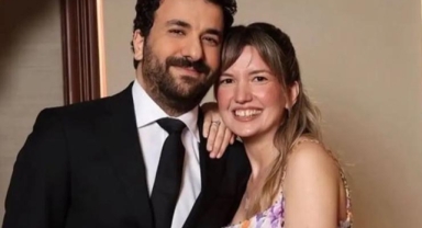 Hasan Can Kaya ve Duygu Karabaş nişanlandı