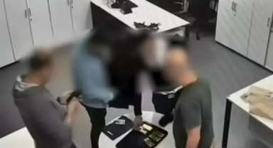 Interpol tarafından 'Kırmızı Bültenle' aranan altın kaçakçısı İstanbul'da yakalandı