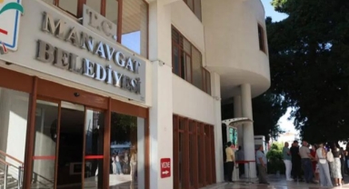 Manavgat Belediyesi'ne yeni operasyon: 21 kişi gözaltına alındı!