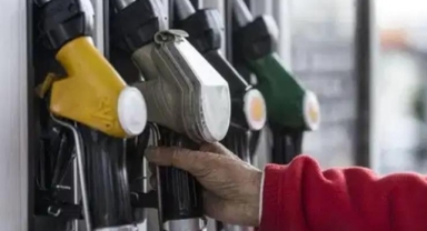 Motorin ve benzine büyük zam kapıda: Tabelalar bu gece değişecek