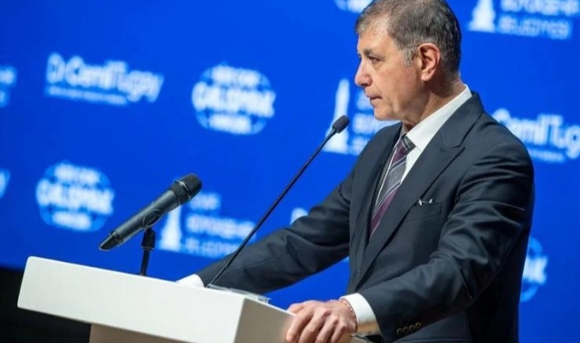 Özgür Özel İzmir'de! Başkan Tugay: CHP'ye saldırı var...