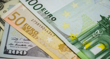 Piyasalarda Hareketli Açılış: Euro Atağa Geçti, Dolar Eşiği Zorluyor