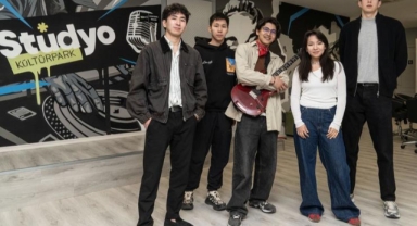 Stüdyo Kültürpark Kazakistanlı müzik grubuna kapılarını açtı