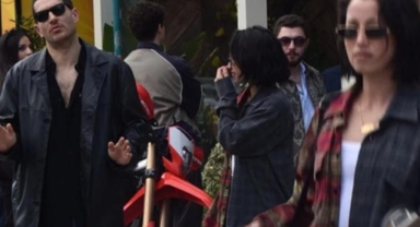 Uraz Kaygılaroğlu kız arkadaşıyla görüntülendi!