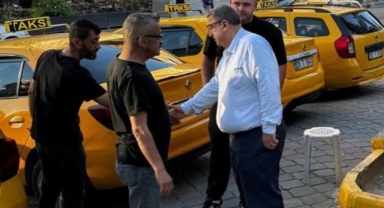 Başkan Vekili Hüseyin Benzer'den taksici esnafına ziyaret