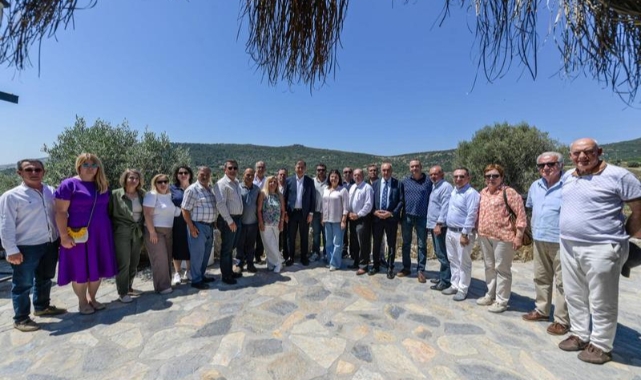 Büyükşehir’den Foça Yeniköy’de anlamlı açılış