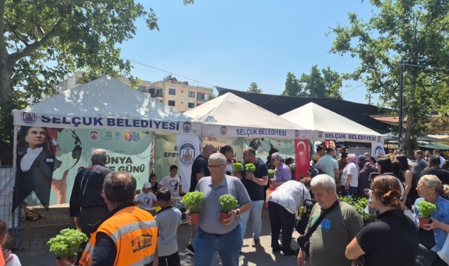 Efes Selçuk’ta Dünya Çevre Günü “Atığını Getir, Hediyeni Götür” Etkinliğiyle Kutlandı