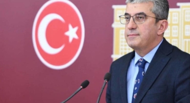 Gökhan Günaydın, CHP Grup Başkanvekili görevine iade edildi