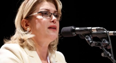 Asu Kaya: 'Başkancılık' oynamak isteyenler buyursun oynasın