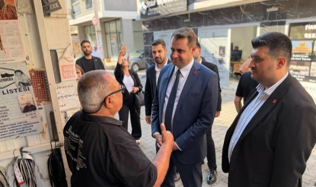 Başkan Güç Selvili Mahallesi Esnafını Ziyaret Etti