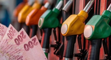 Benzine yeni zam yolda: Bu gece yarısı fiyatlara yansıyacak