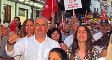 Çeşme’de CHP’den toplu istifa: İlçe örgütü, belediye başkanı ve meclis üyeleri YENİ Parti’ye geçti