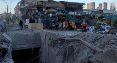 Rusya’dan Kiev’e balistik füze yağmuru: Ölü ve yaralılar var