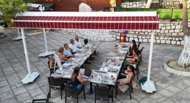 Sınırlar kelimelere dönüştü, hikâyeler ortak hafızaya dönüşüyor