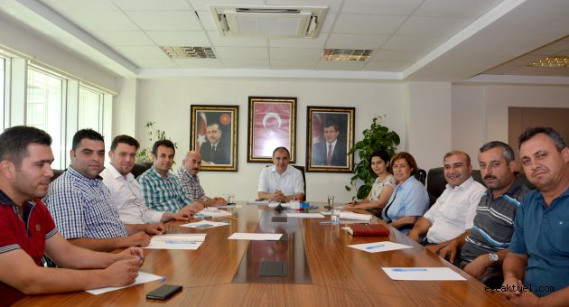 AK PARTİ İZMİR’DE İLÇELERLE KOORDİNASYON TOPLANTILARI BAŞLADI