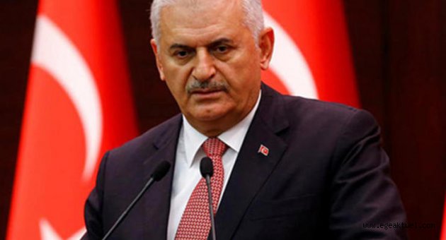 Binali Yıldırım İzmir'e geldi