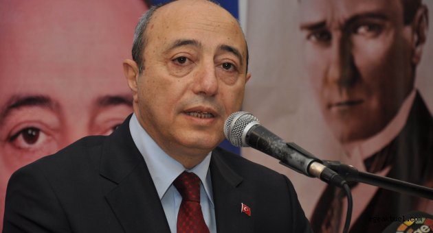 Binali Yıldırım'ın danışmanı İzmir'den aday