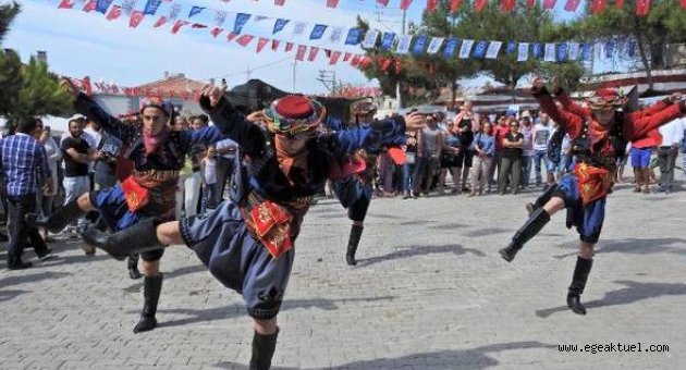 Çeşme'de Sakız koyunları podyuma çıkacak