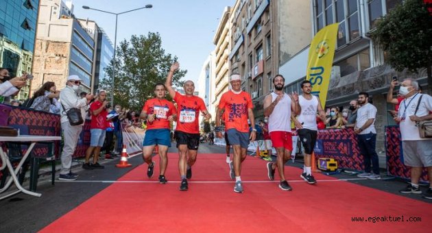 İzmir Yarı Maratonu'nda zafer Kenya ve Etiyopyalı atletlerin