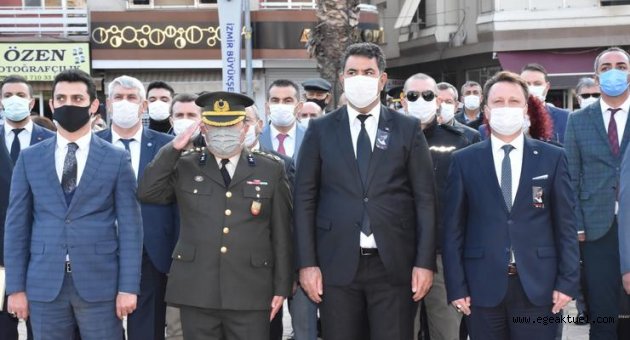 Menemenliler Atasını saygı ve özlemle andı