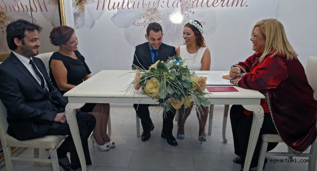 Mutluluğa açılan kapı: ‘Fuar Evlendirme Dairesi’