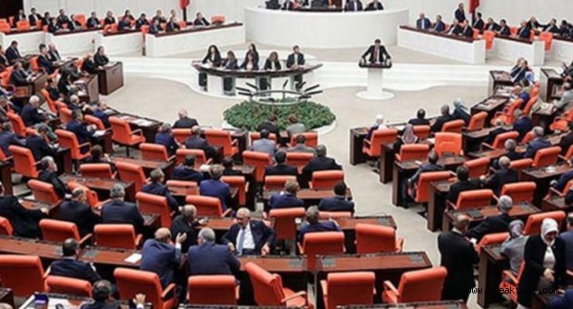 SGK ve vergi prim borçlarına yapılandırma yasalaştı