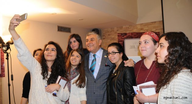 Şükrü Genç Fark Yaratanlar Konferansında konuştu