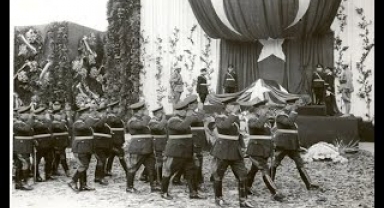 EBEDİ ŞEF KEMAL ATATÜRK'ÜN İSTANBUL'DAN ANKARA'YA ŞİİRLİ CENAZE TÖRENİ